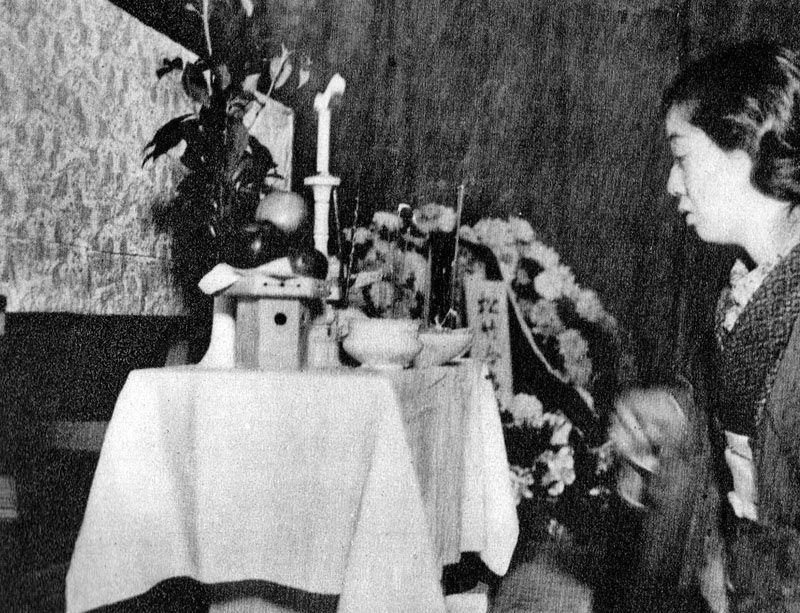 「カチューシャの唄」の芸術座の松井須磨子も スペイン風邪で他界した島村抱月の死を悼んだ （毎日新聞社発行「日本の百年」より）